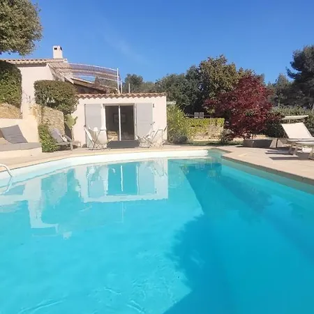 Ferienhaus Le Repaire De La Cadiere A 5mn Des Plages !