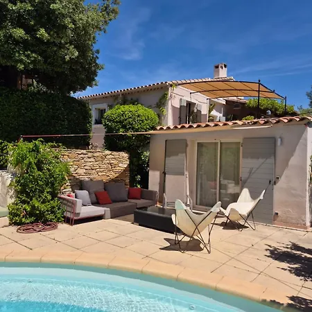 Ferienhaus Le Repaire De La Cadiere A 5mn Des Plages !
